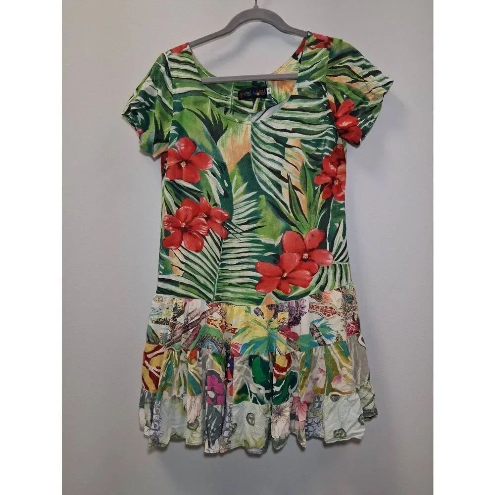 Jams world womens medium floral shift dress green Hawaiian tropical sundress